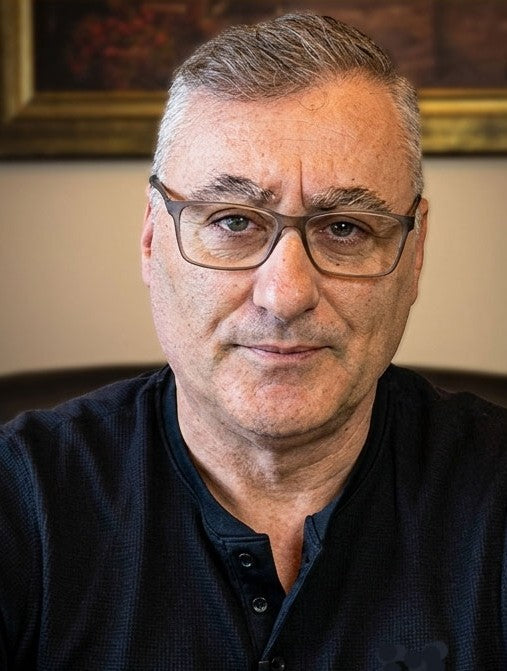 About the Author – Peter Salemi